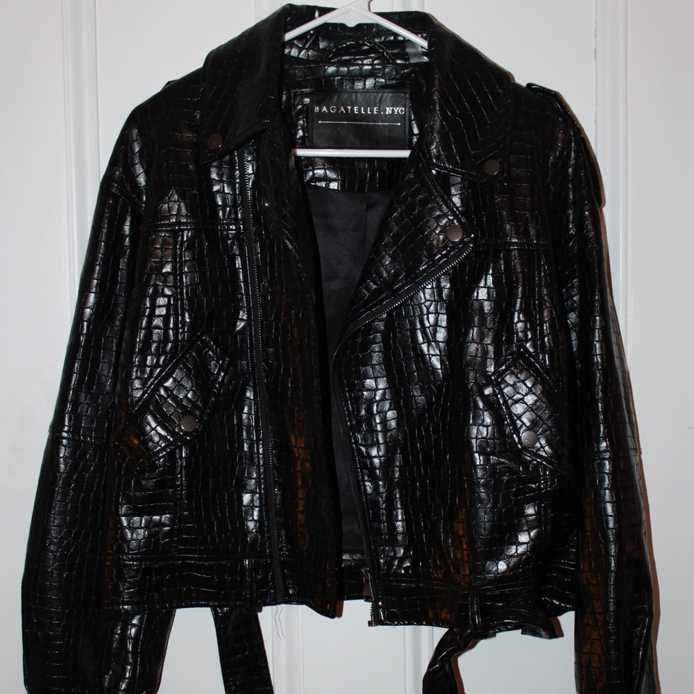 Bagatelle size small faux leather, snake skin print with zippers and buckle